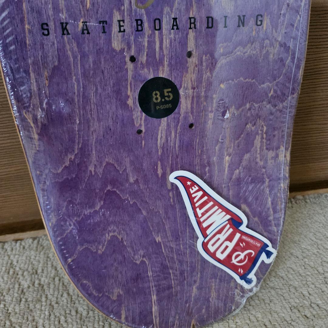 未使用primitive プリミティブ スケートボード デッキ 8.5 スカル