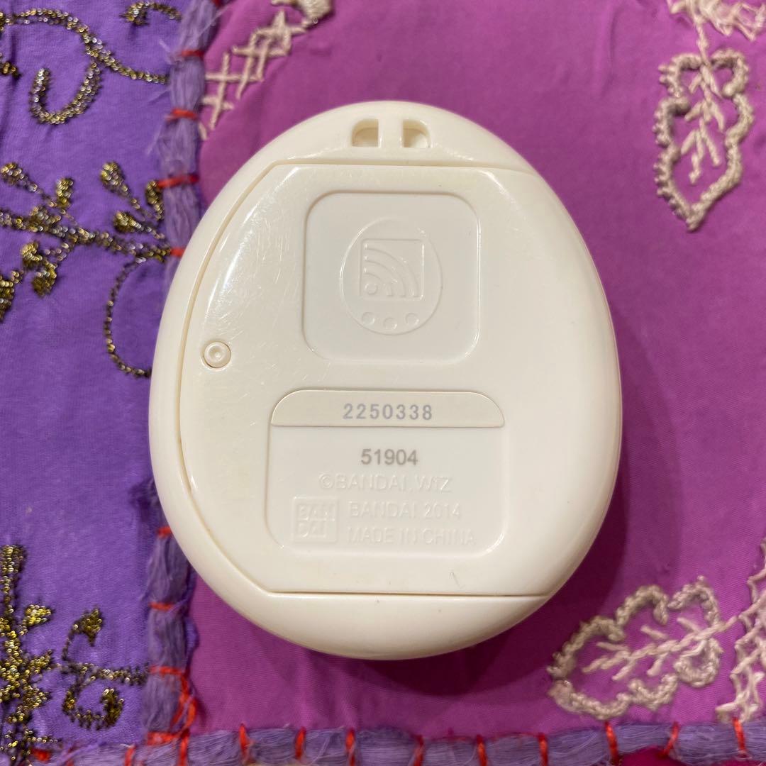 箱付き】たまごっち 4u 本体 ホワイト 美品 - メルカリ