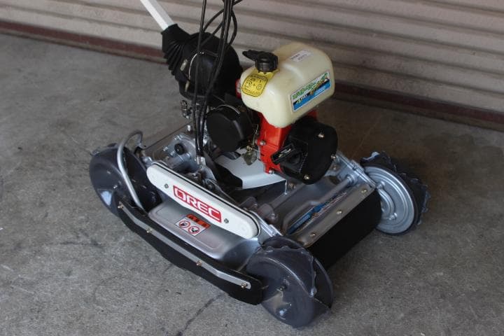 ちゃんマンさん専用草刈機 オーレック スパイダーモアー SP850A - メルカリ