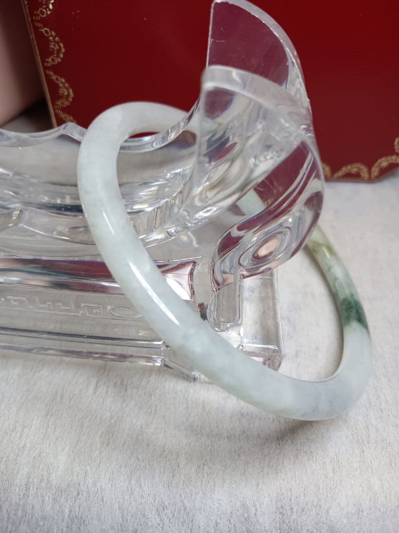 おすすめ✨新品✨天然翡翠✨A貨翡翠バングル 緑と白　無含浸無着色 サイズ58.4