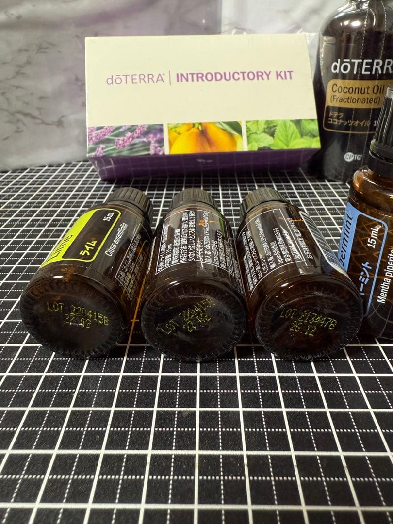 大特価！doTERRA エッセンシャルオイルセット 15ml/12品目！