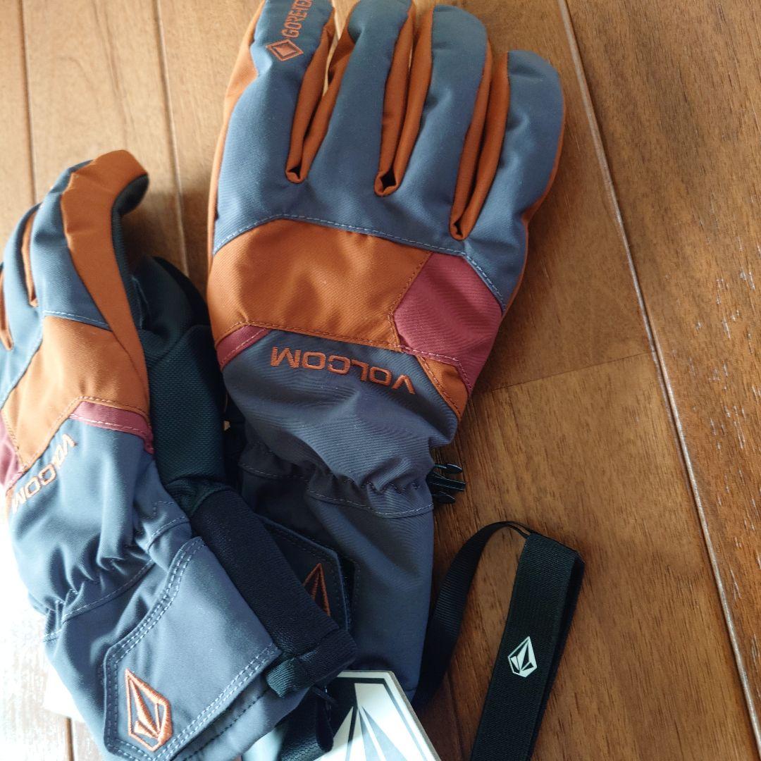 VOLCOM　グローブ　Sサイズ　GORE-TEX