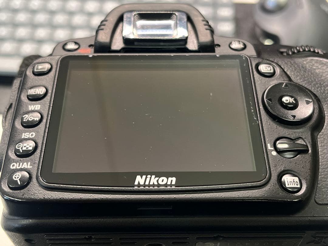 Nikon デジタル一眼レフカメラ D90 Sigma70-210レンズ付き