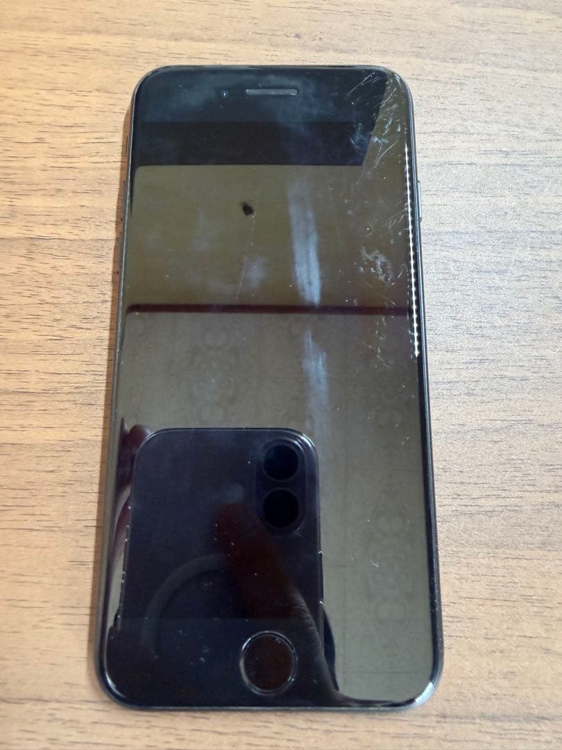 Apple iPhone SE2 ブラック 本体