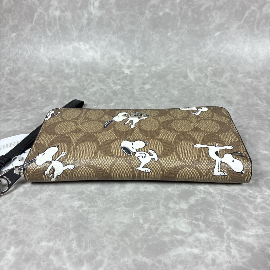 【未使用級】COACH×スヌーピー コラボ長財布 シグネチャー 保管袋付き