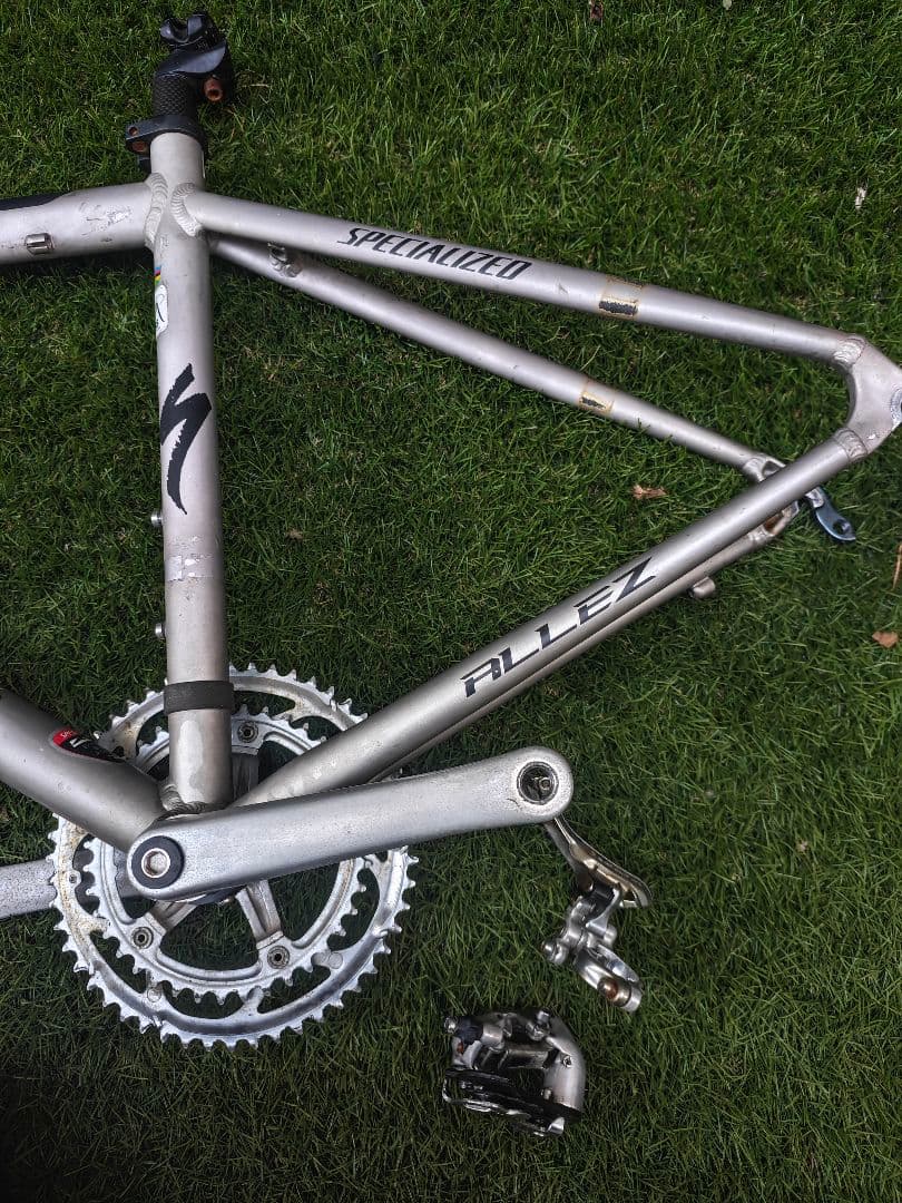 SPECIALIZED アルミフレーム、カーボンフォークXSアレー７００C