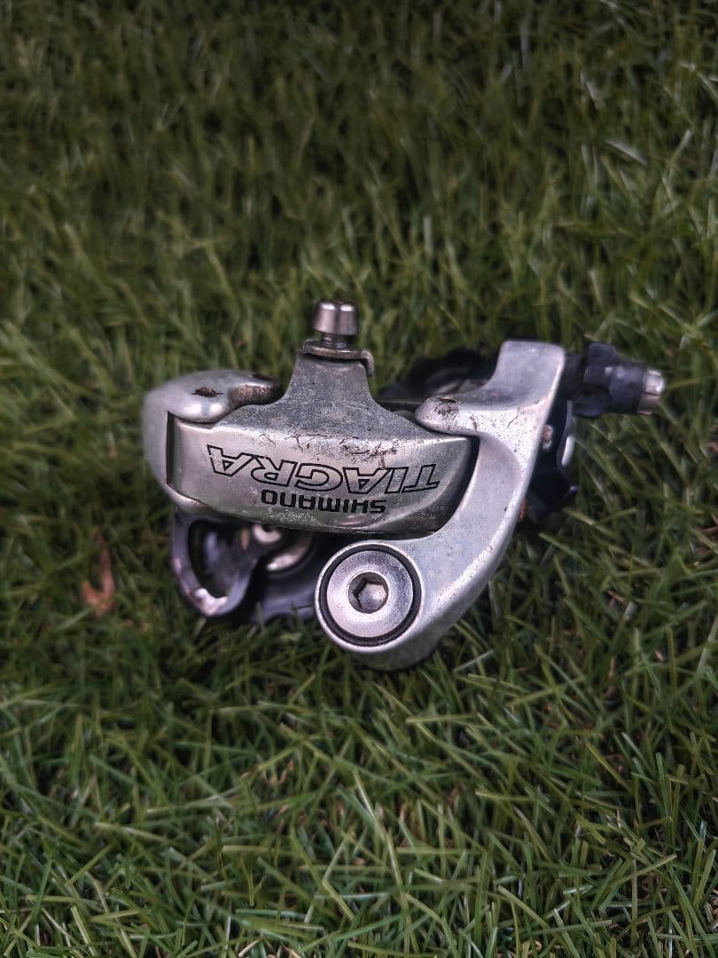 SPECIALIZED アルミフレーム、カーボンフォークXSアレー７００C