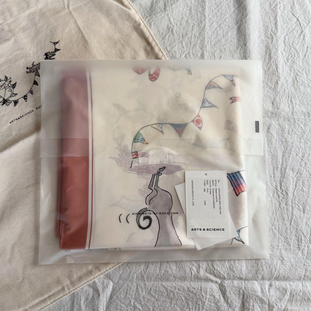 新品未使用　arts&science スカーフ