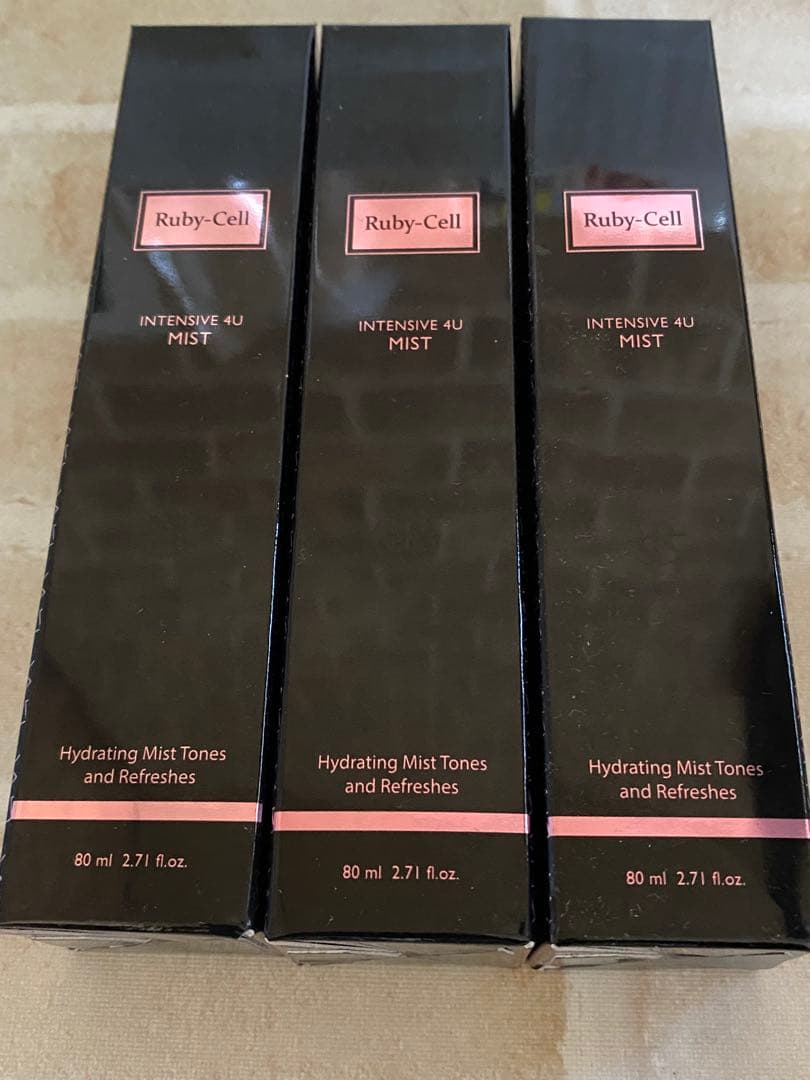 [届きたて]新品未開封！ルビーセル　4Uミスト(化粧水)3本セット