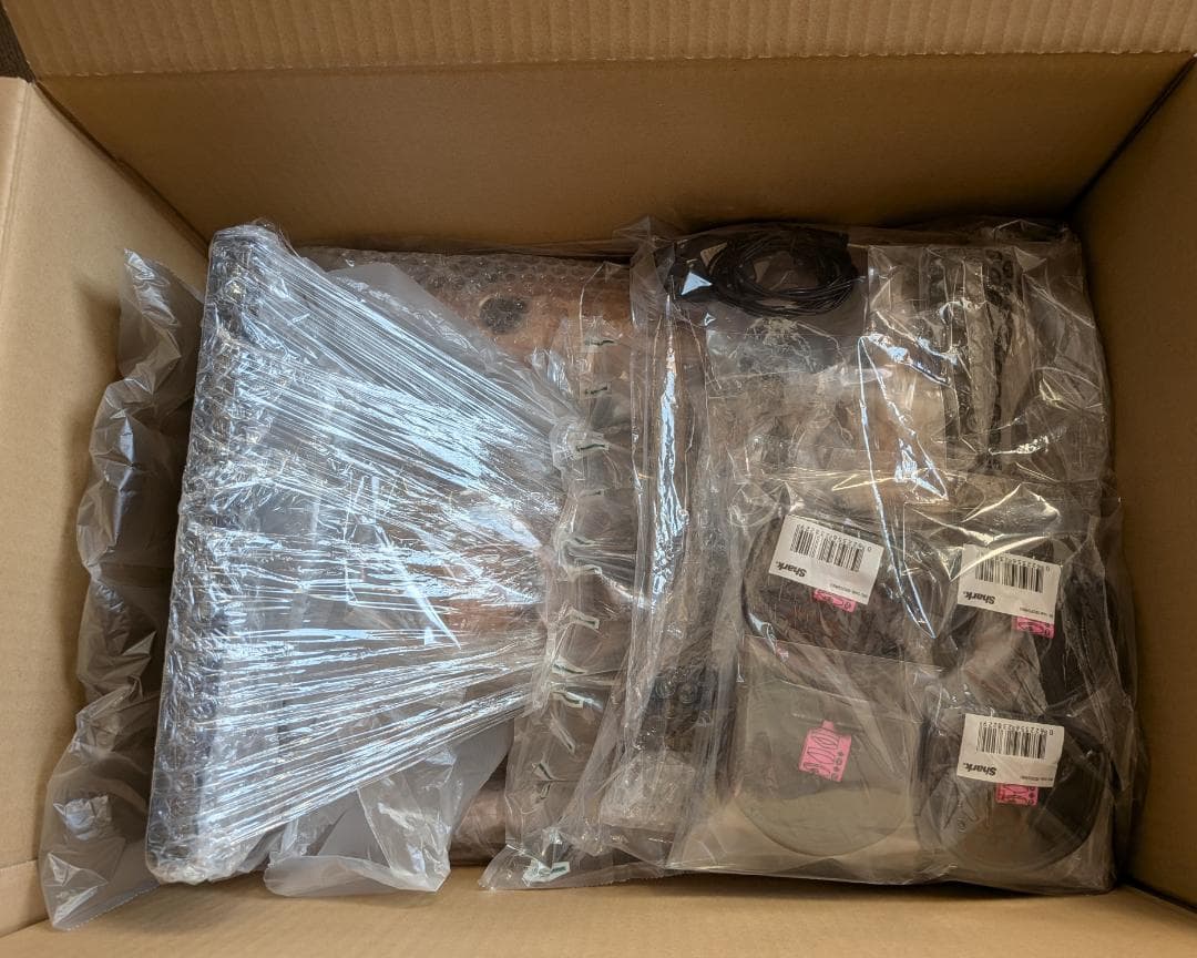 Shark シャーク 充電式サイクロンスティッククリーナー CH966JLC