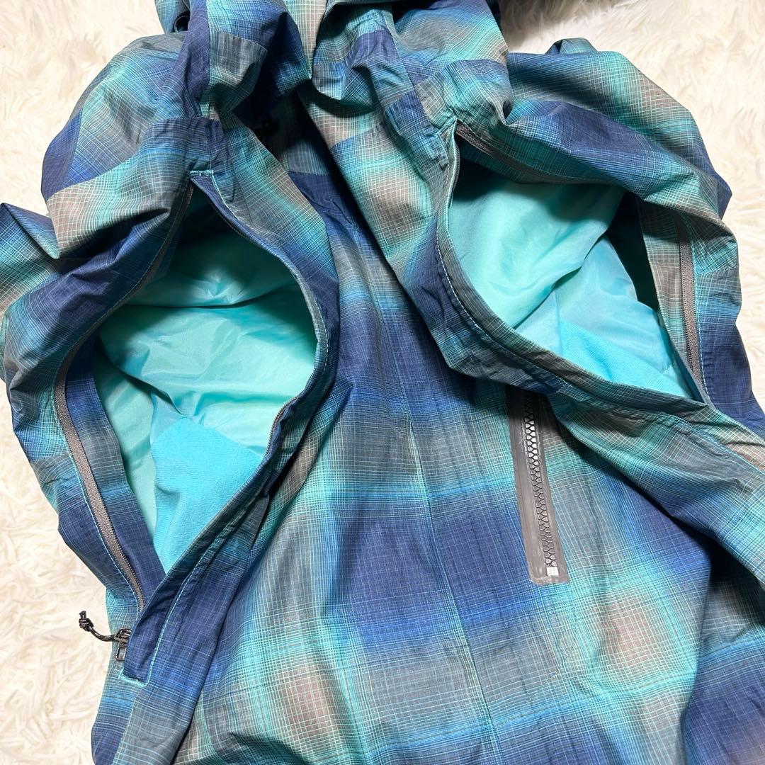 美品 BURTON バートン ak スキーウェア スノーボードウェア Mサイズ