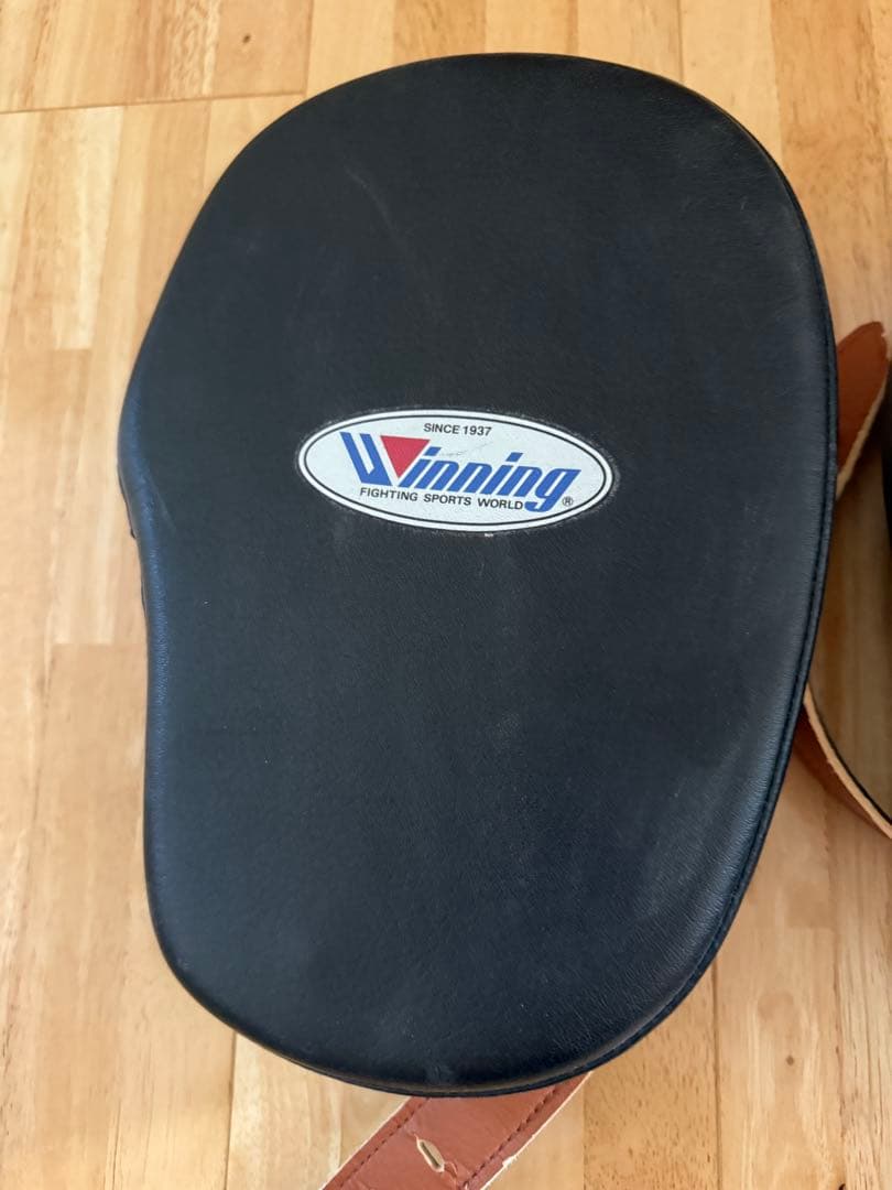 Winning パンチングミット ブラウン