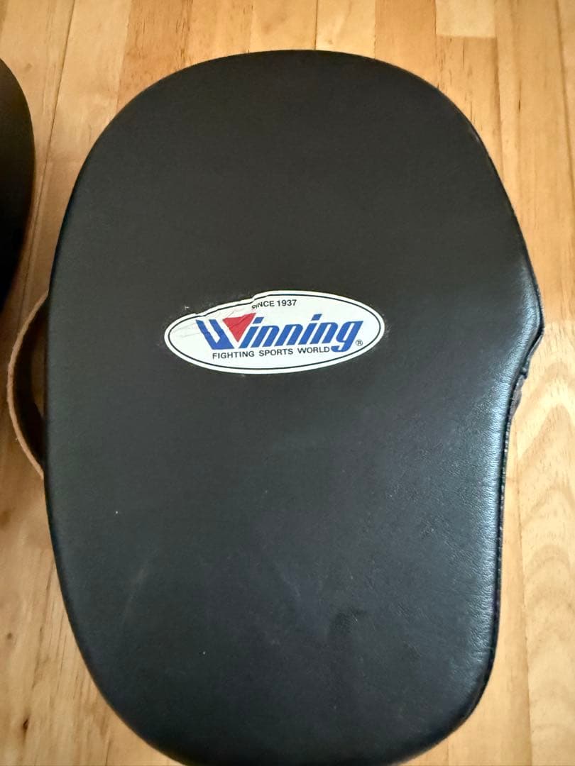 Winning パンチングミット ブラウン