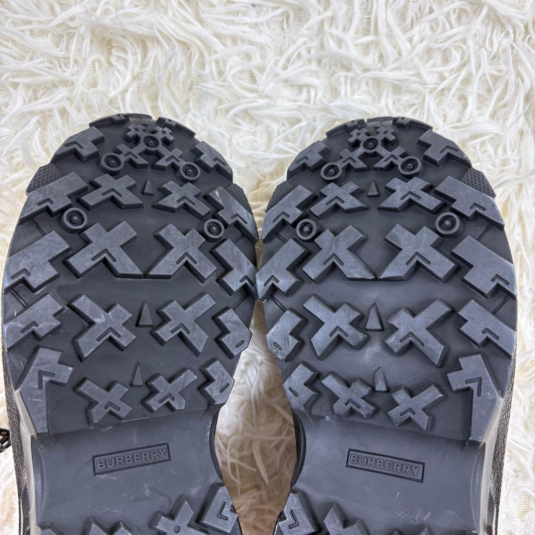 ✨大人気✨バーバリーロンドンイングランド　アーサー　スニーカー　37 23.5