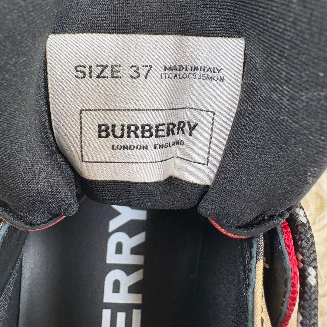 ✨大人気✨バーバリーロンドンイングランド　アーサー　スニーカー　37 23.5