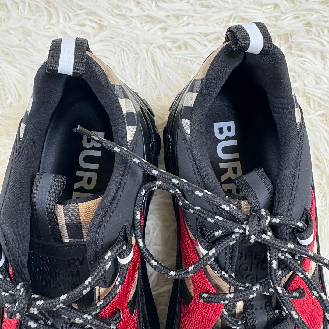 ✨大人気✨バーバリーロンドンイングランド　アーサー　スニーカー　37 23.5