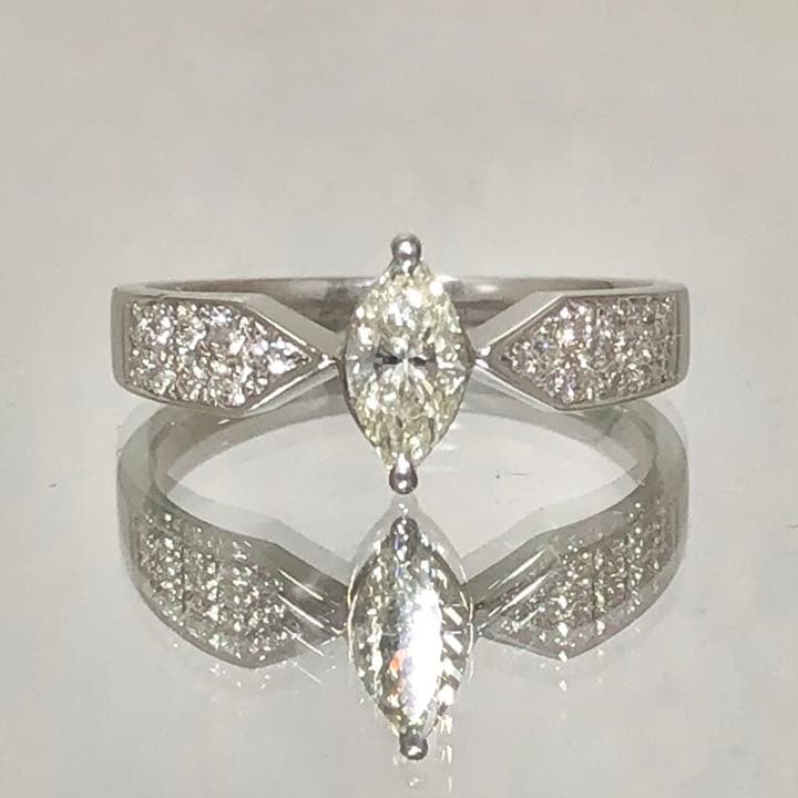 Pt900 Dマーキス0.377ct VS2 DGL鑑付リング CG1099 - メルカリ