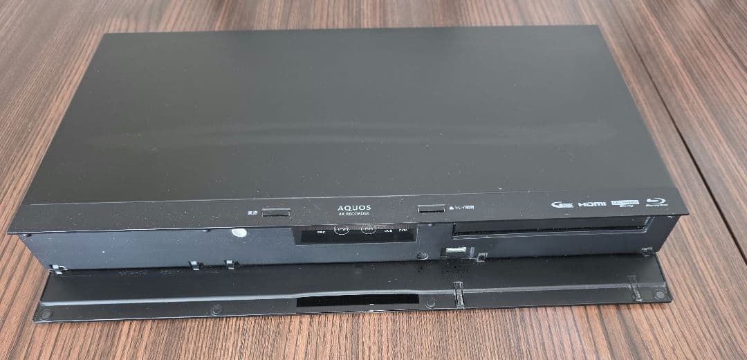 ト*ト様 AQUOS 4Kブルーレイレコーダー 2TB 3番組同時録画 4B-C