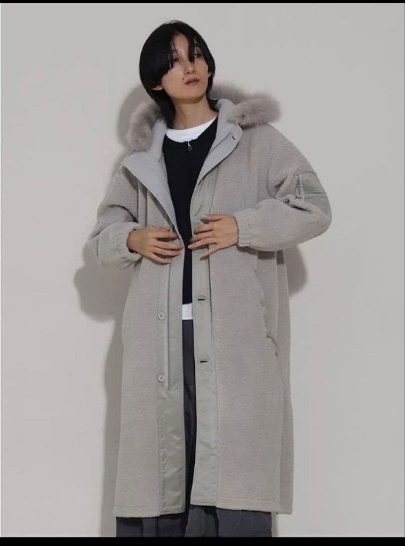 LASUD MILITARY ラシュッド ファーフーデッドボアコート 9号 白