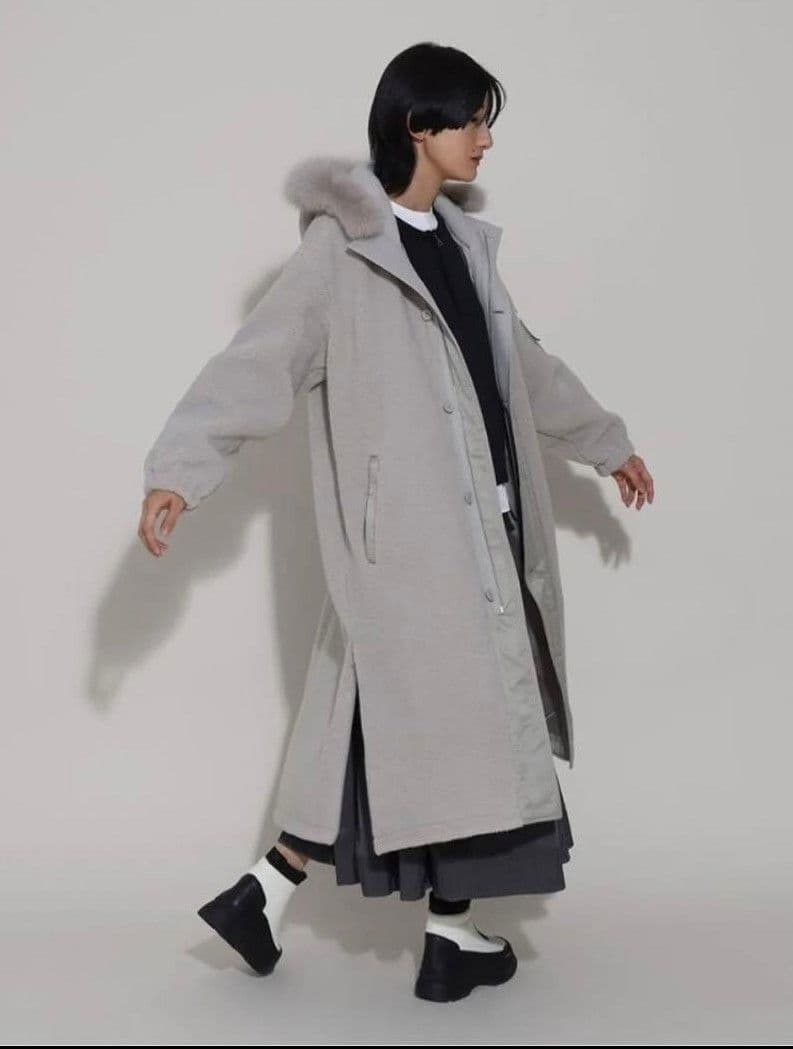 LASUD MILITARY ラシュッド ファーフーデッドボアコート 9号 白