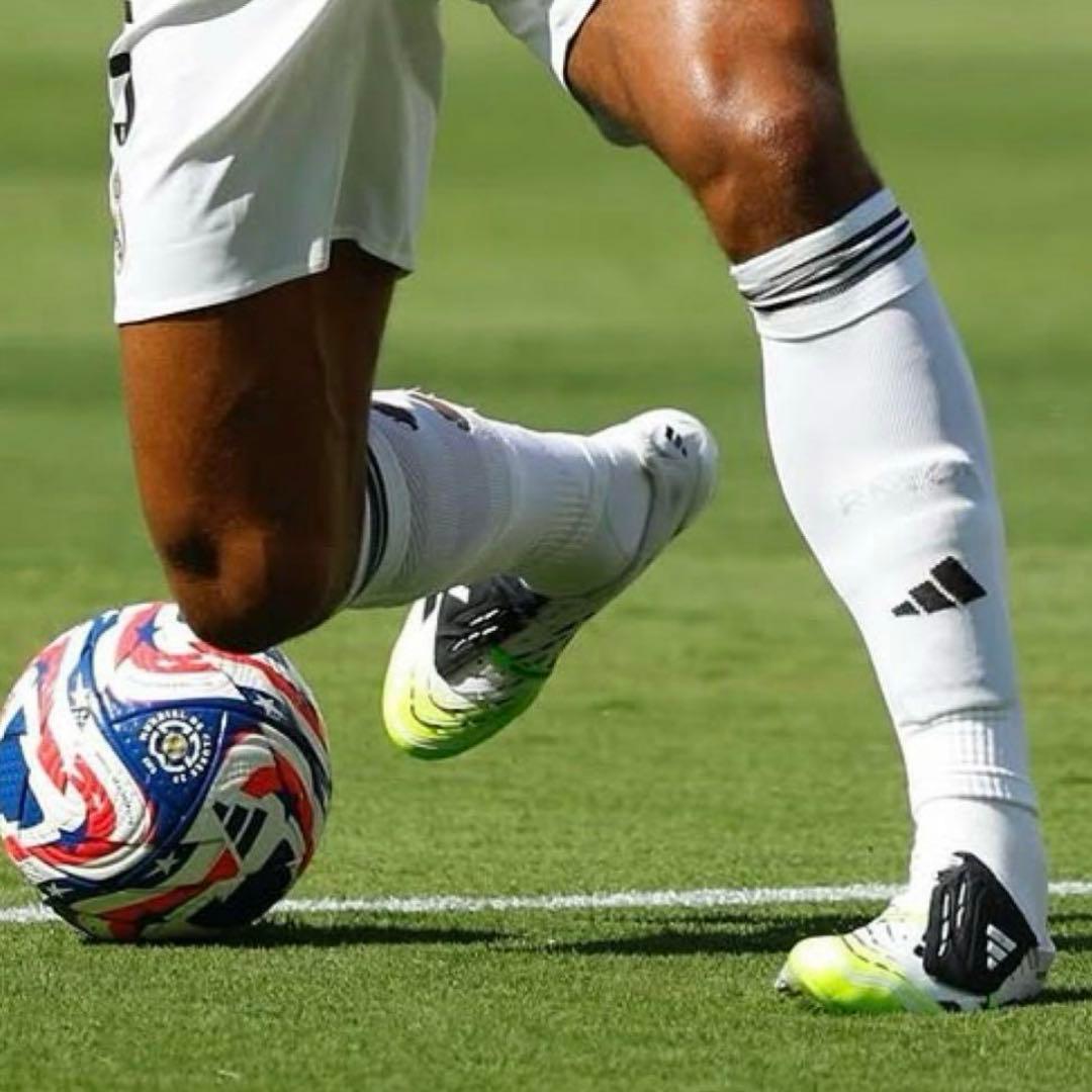 【超美品】アディダスプレデター エリートFT FG 27.0cm