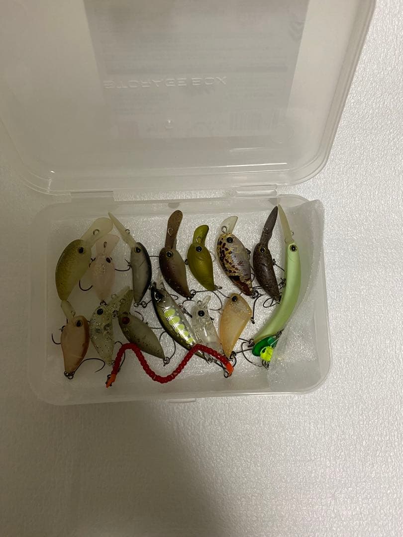 エリアトラウト用ルアー17個、スプーンルアー30個セット + ケース