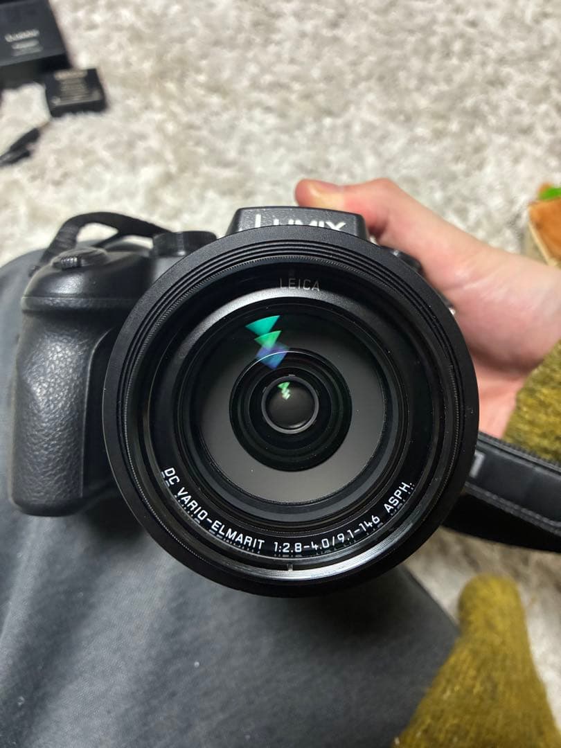 Panasonic DMC-FZ1000 コンパクトデジタルカメラ　LUMIX