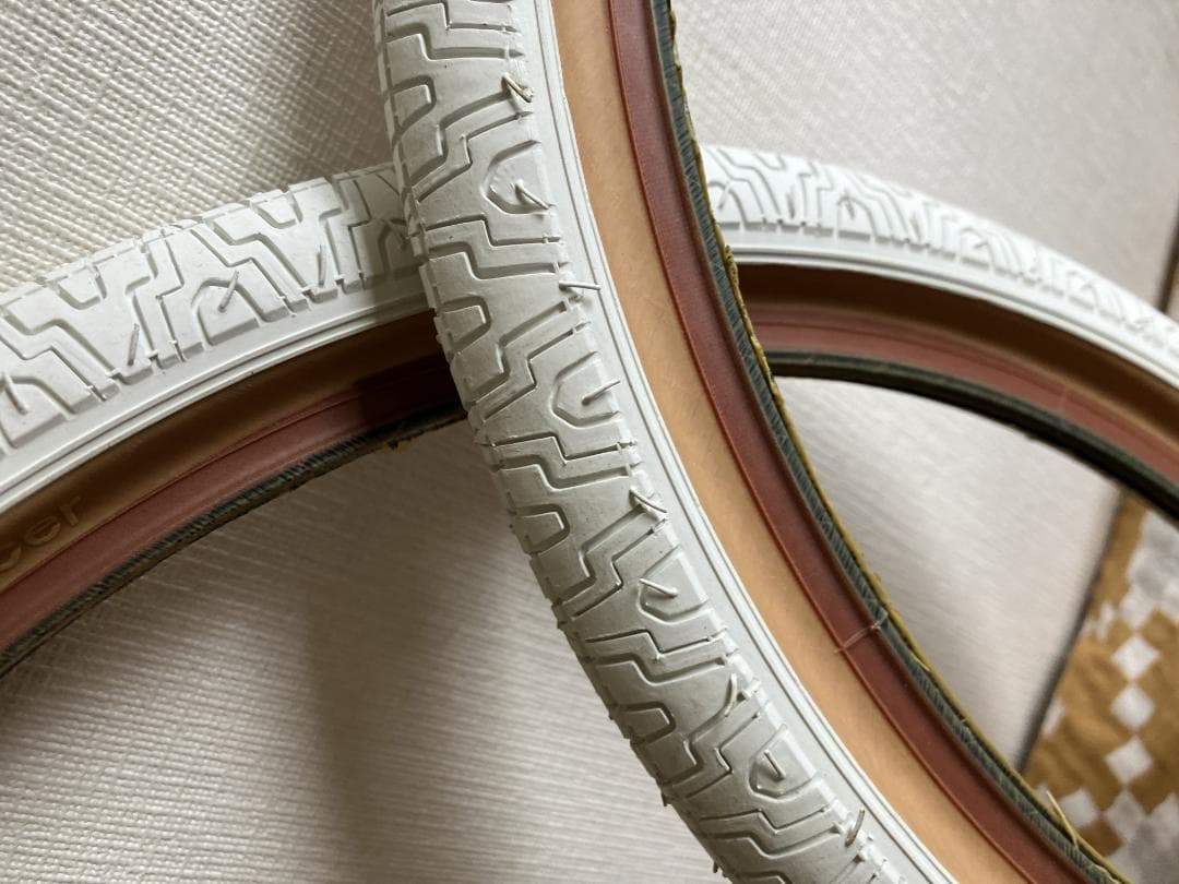 PANARACER HP-48 タイヤ インチ ホワイト/ブラウン OLDBMX