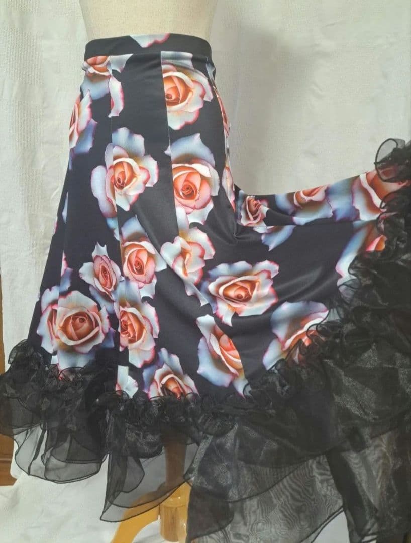 社交ダンス　プリント柄　セットアップ服　レッド