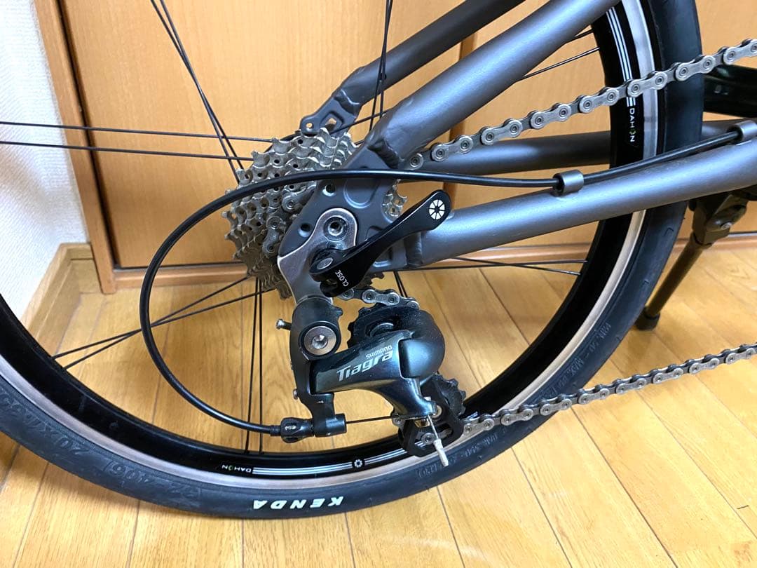 【直接引渡し】DAHON　Helios　SL　2017　Tiagra　9.7kg
