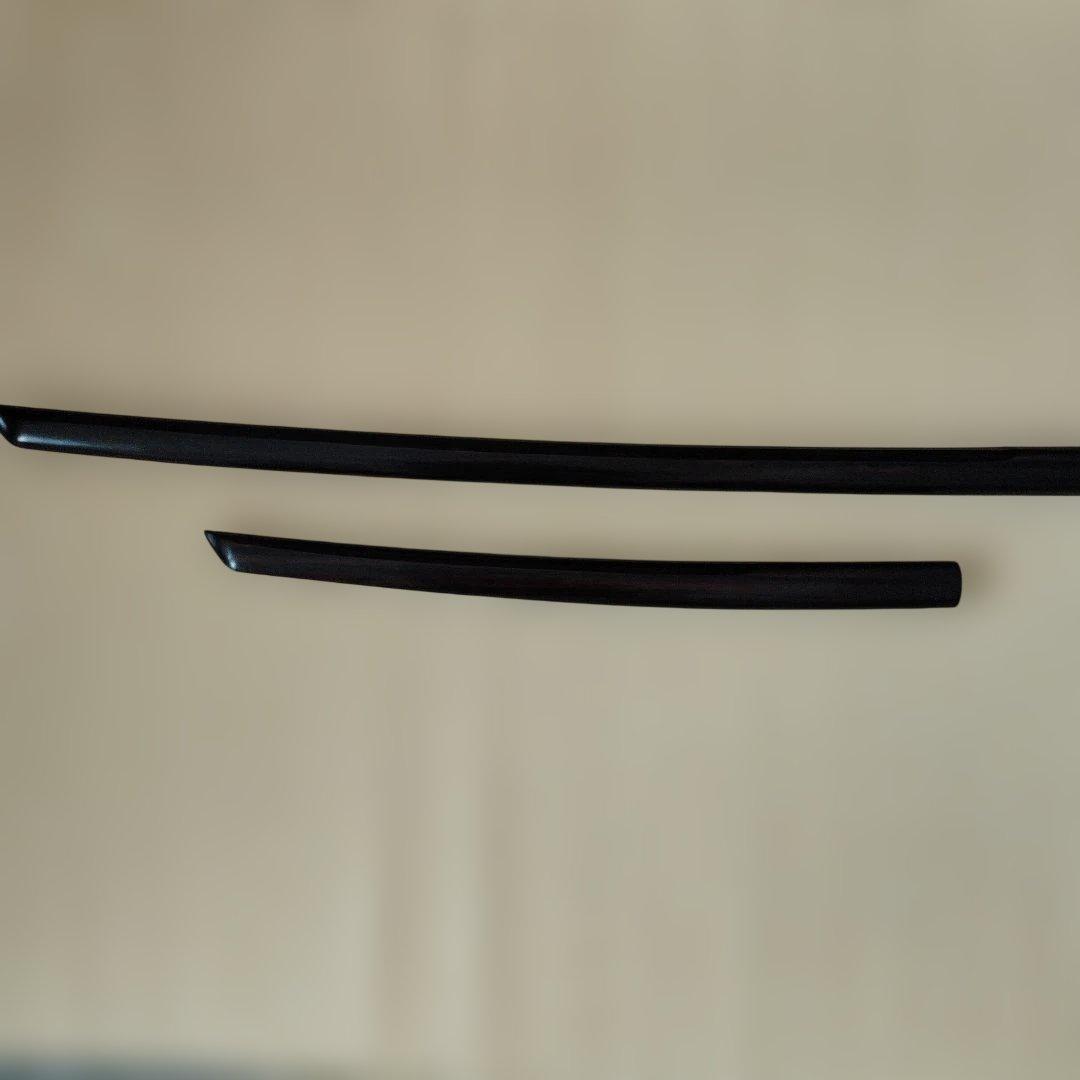 ぜろまる　本黒檀木刀100cm、本黒檀脇差55cm 台座無