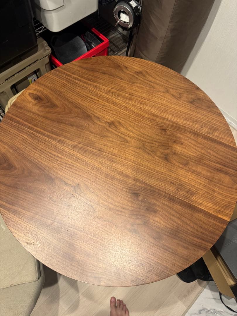 円形木製ダイニングテーブル　ニトリ