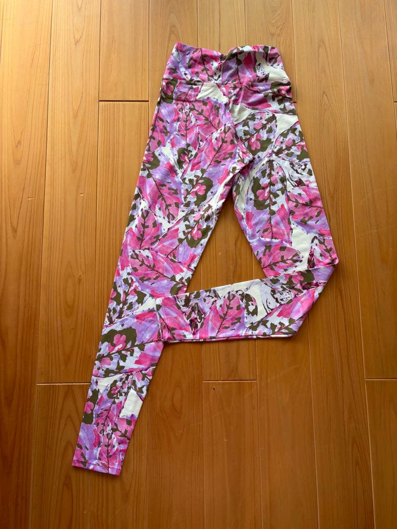 リンダワークス・ヨガ・スタジオレッスン・トレーニング