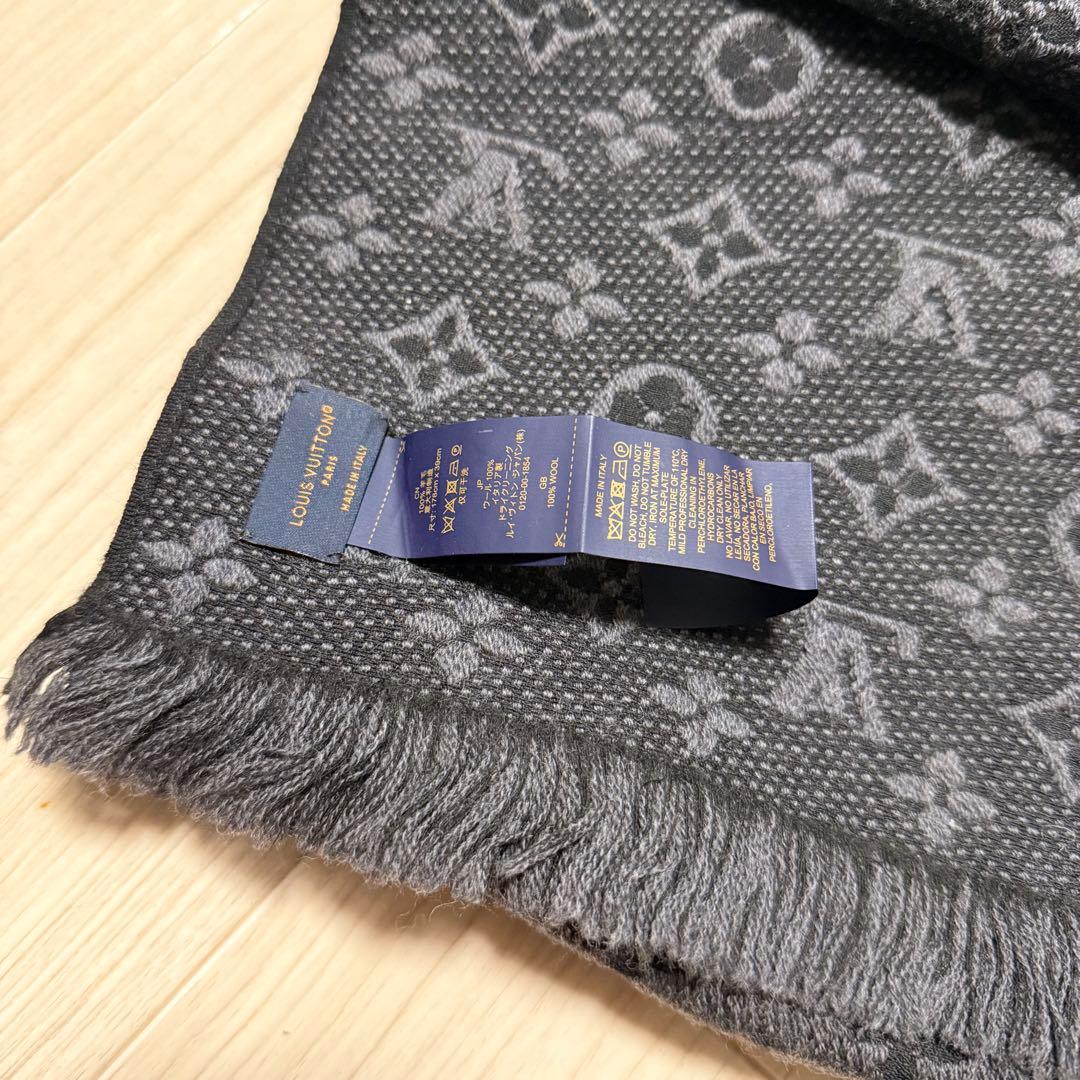 2026年新品箱紙袋付❗️LVロゴマフラー✨ヴィトンマフラー❗️ヴィトン　マフラー