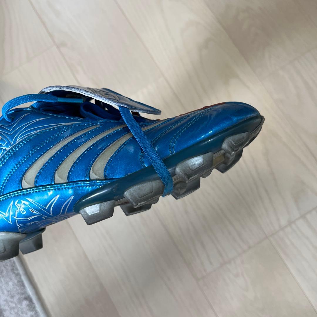 【美品】プレデターアブソリュート HG 27.0 ベッカムモデル　adidas