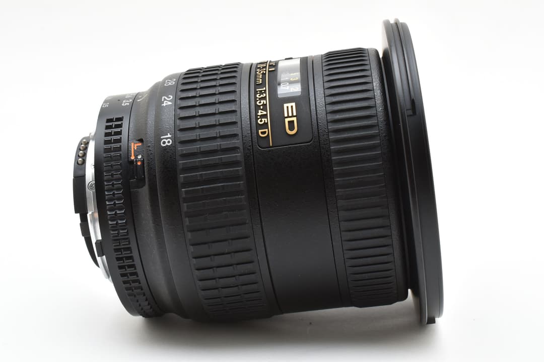 未使用に近い Nikon AF 18-35mm F3.5-4.5 D #8927