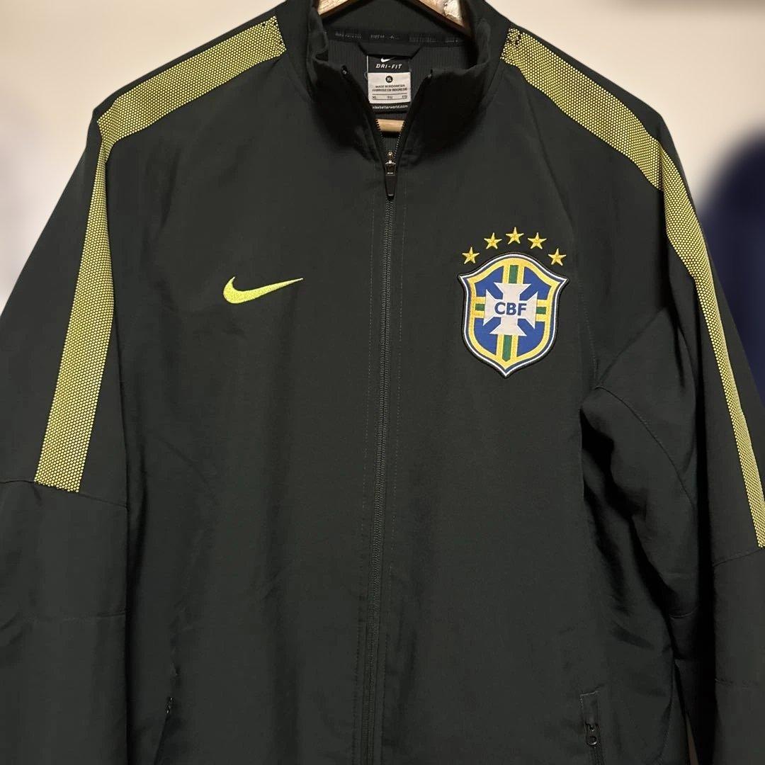 ナイキ ブラジル代表 サッカーウェア ユニフォーム