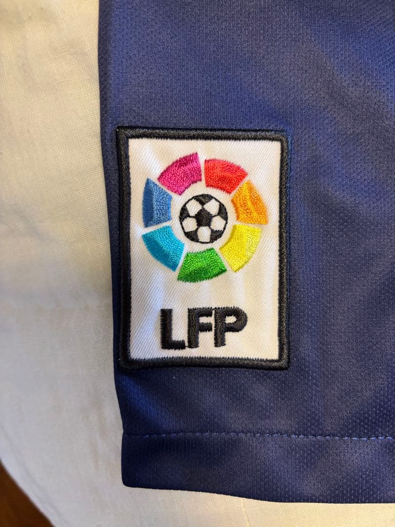 入手困難Messi 10 ワールドカップ記念オーセンティックユニフォーム