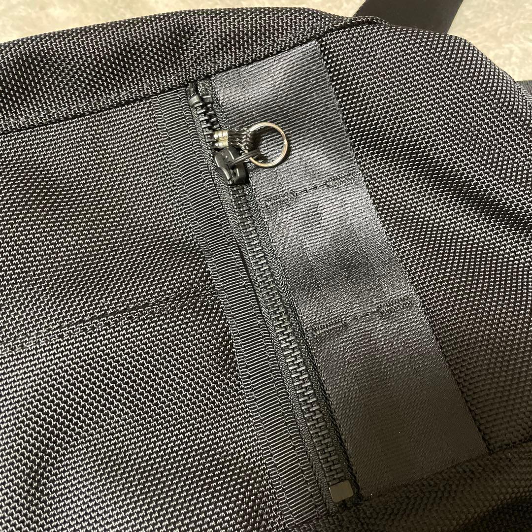 【極美品】PORTER　HEAT　スリングショルダーバッグ　マグライト付