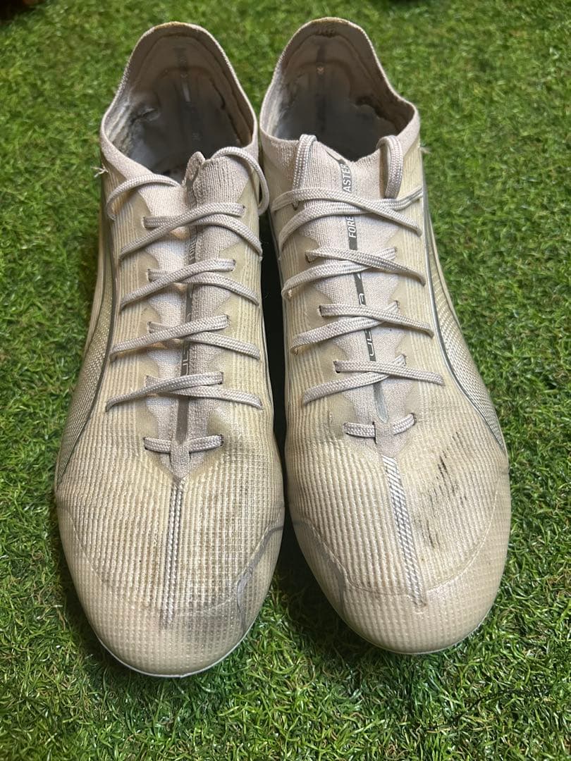 サッカースパイク6足　25cm