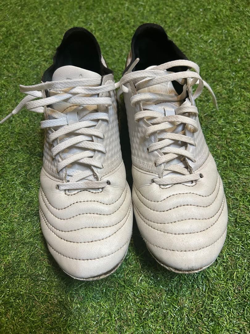 サッカースパイク6足　25cm