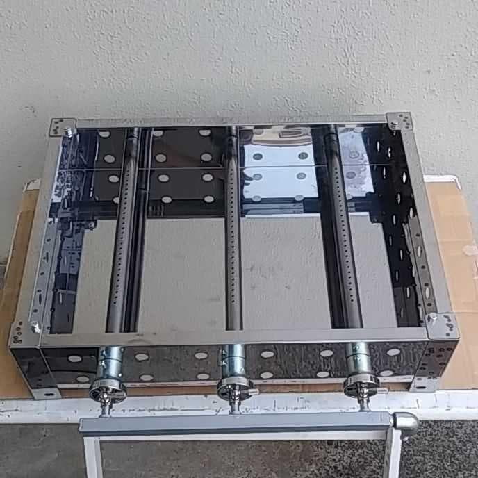 ガスグリラー ★ 鉄板極厚9ミリ ★ LPガス ★ 3辺フチ ★ 持ち手付き