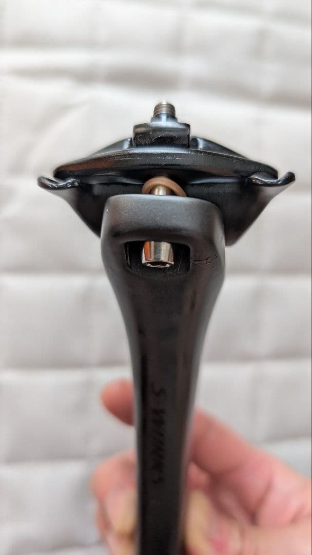 Tarmac SL8 シートポスト 300mm 15mmオフセット