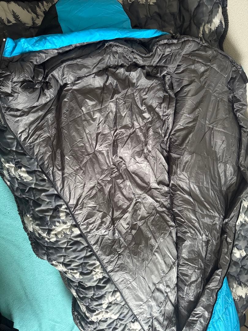 【超美品】ISUKA Alpha Light 1300EX 寝袋【使用少】