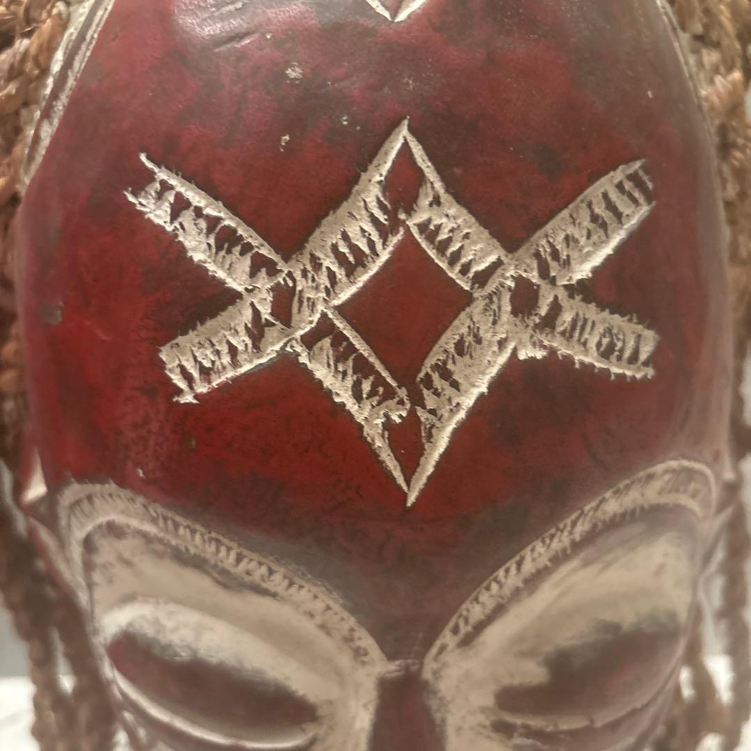 西アフリカアンティーク　コンゴのチョクエ族とてつもない存在感の仮面、マスク