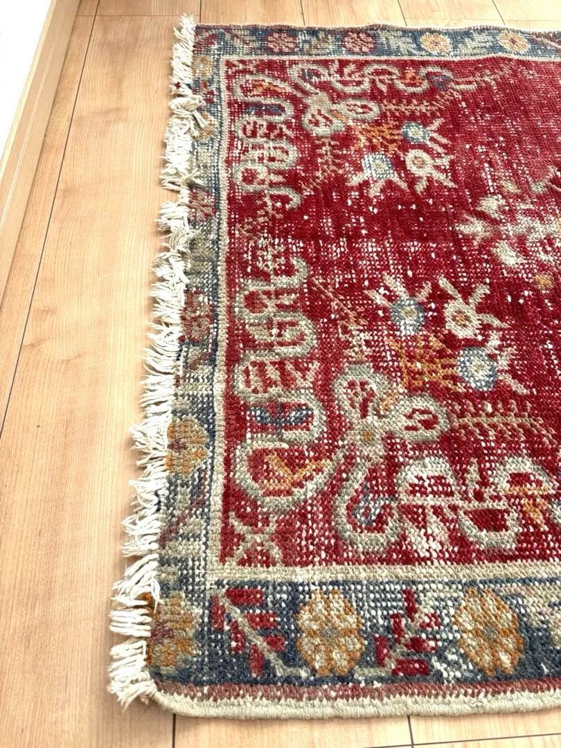 専用！ヴィンテージ　ラグ　トルコ　ギュネイ　絨毯