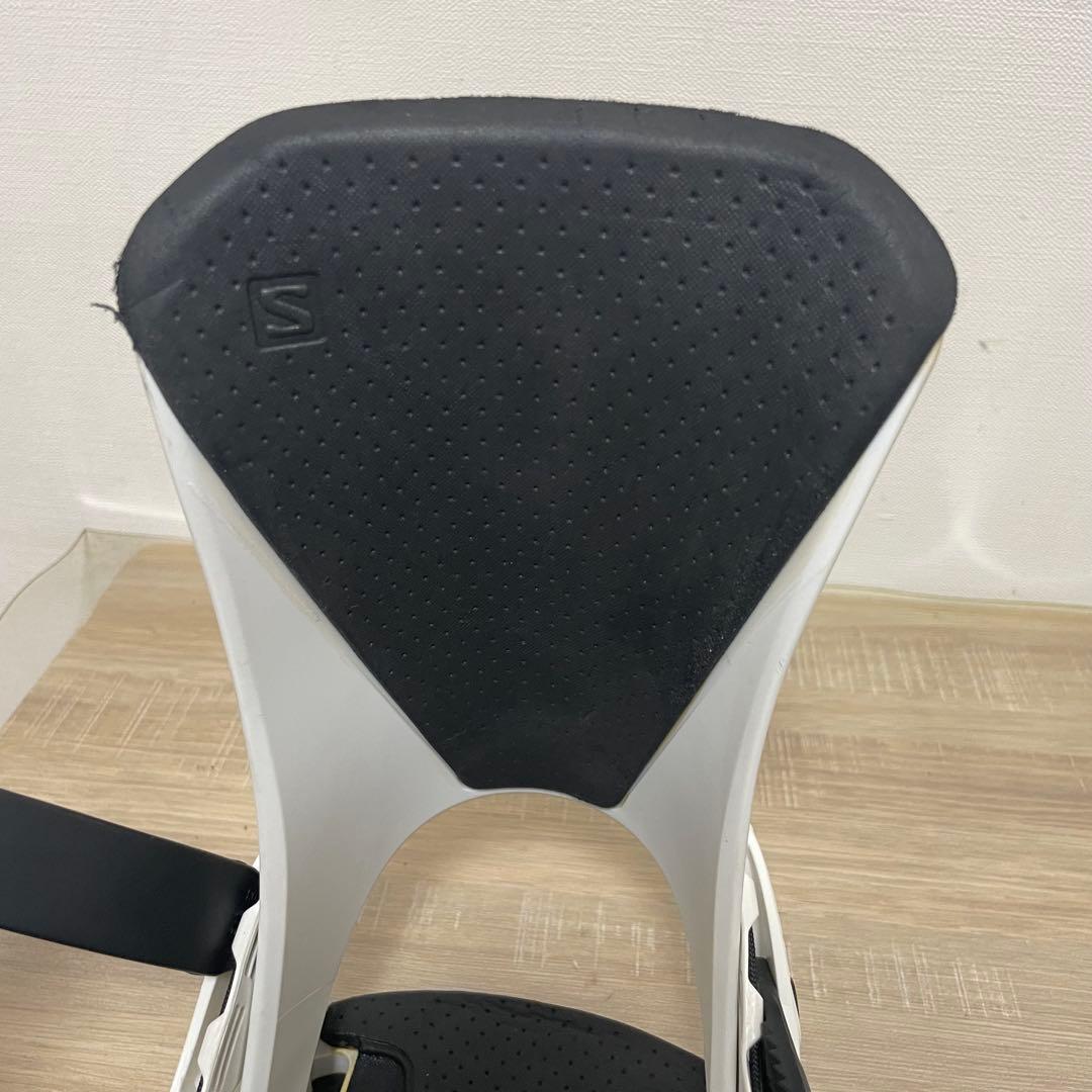 SALOMON サロモン DISTRICT ディストリクト サイズM 22-23