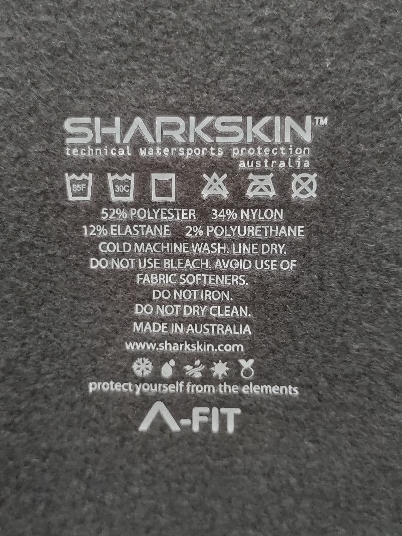 SHARKSKIN　ウェットスーツインナー　Ｌサイズ