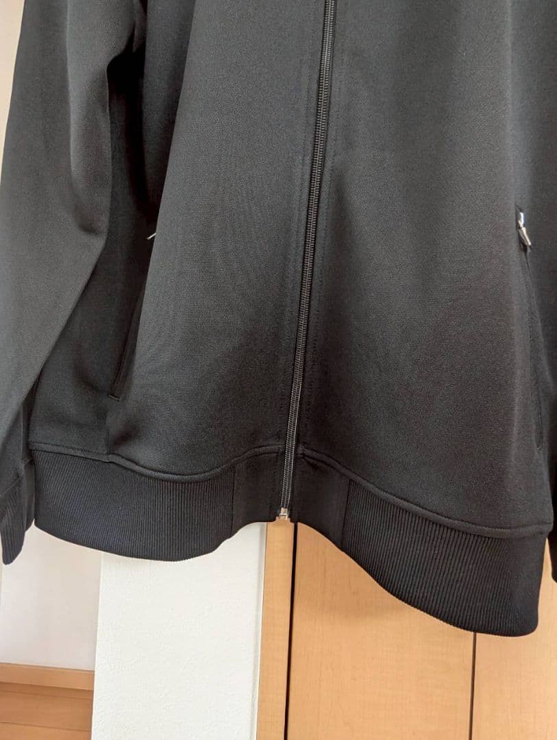 ジップアップジャケット ブラック　Ｌサイズ　kappa