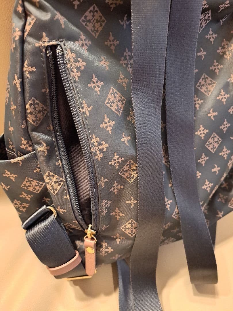 美品　ラシット　リュック　バックパック　グレー×ピンク